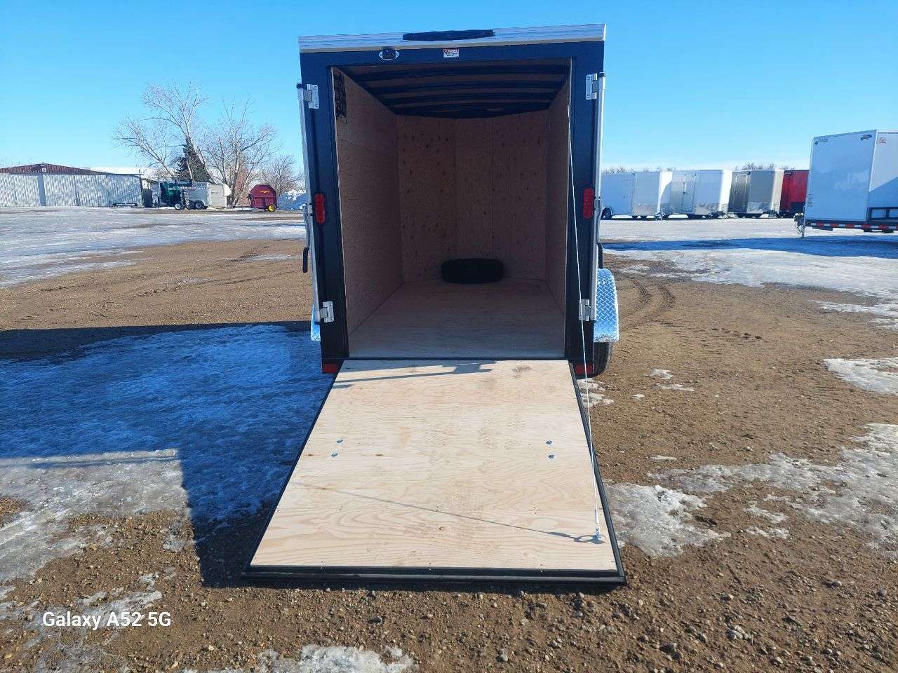 2026 Royal LCH 5' x 10' + V-Nose Cargo Trailer