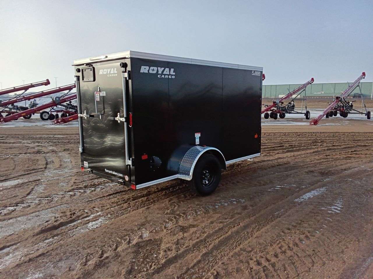 2026 Royal LCH 5' x 10' + V-Nose Cargo Trailer