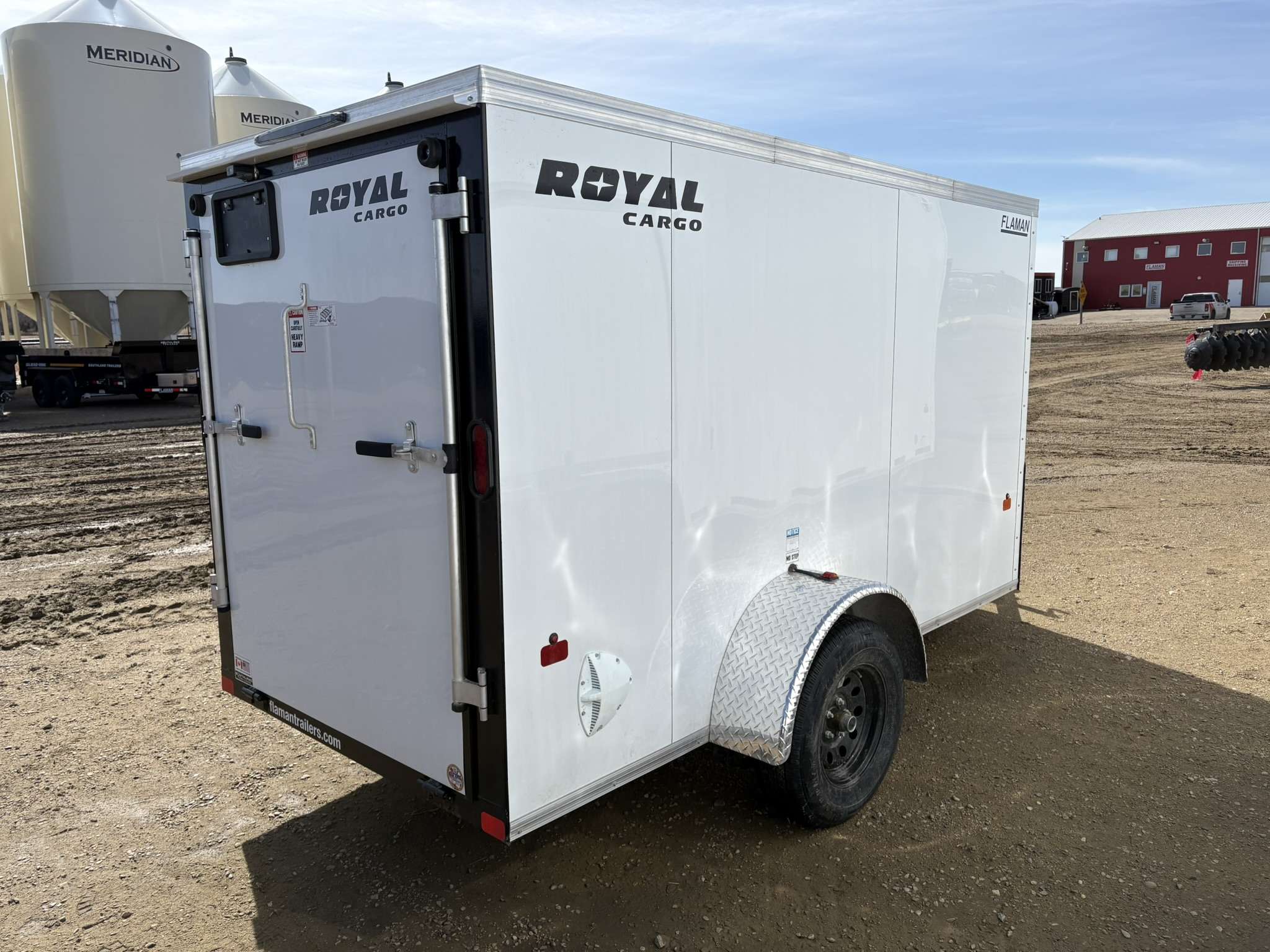 2026 Royal LCH 5' x 10' + V-Nose Cargo Trailer