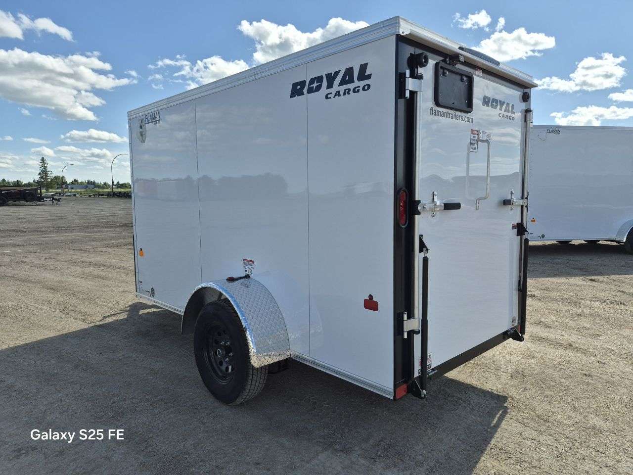 2026 Royal LCH 5' x 10' + V-Nose Cargo Trailer