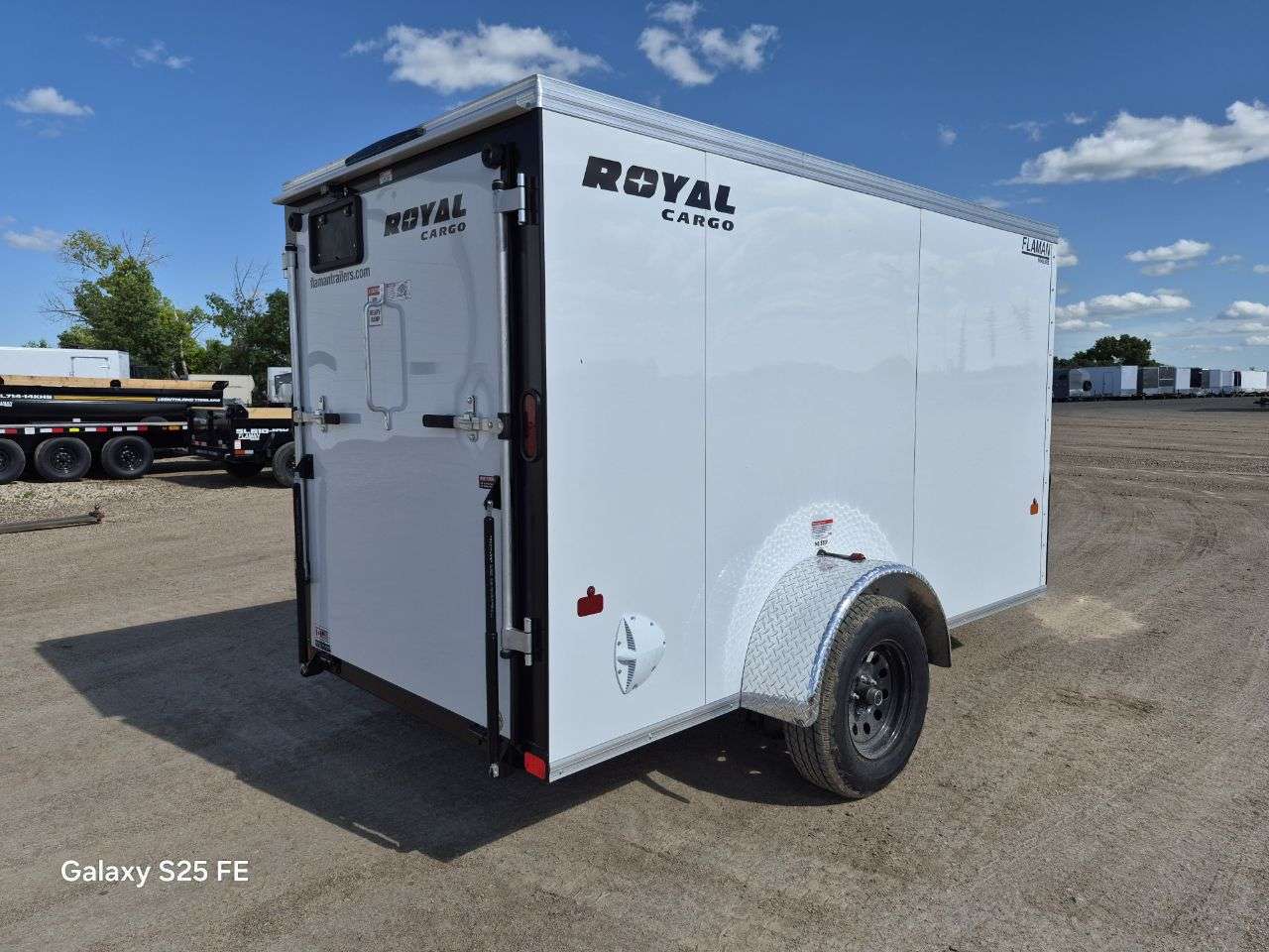 2026 Royal LCH 5' x 10' + V-Nose Cargo Trailer