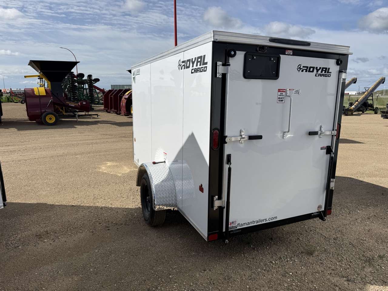 2026 Royal LCH 5' x 10' + V-Nose Cargo Trailer