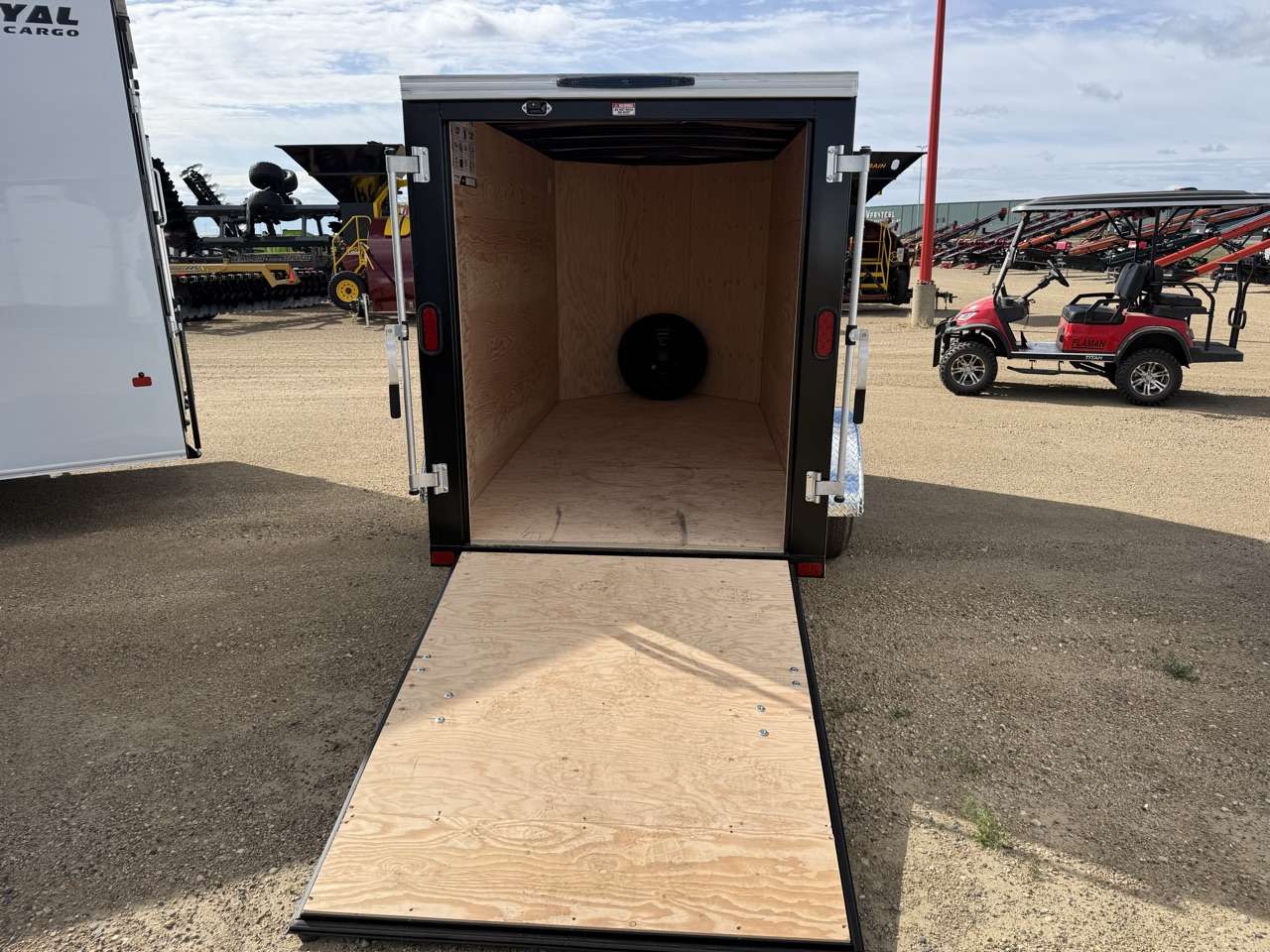 2026 Royal LCH 5' x 10' + V-Nose Cargo Trailer