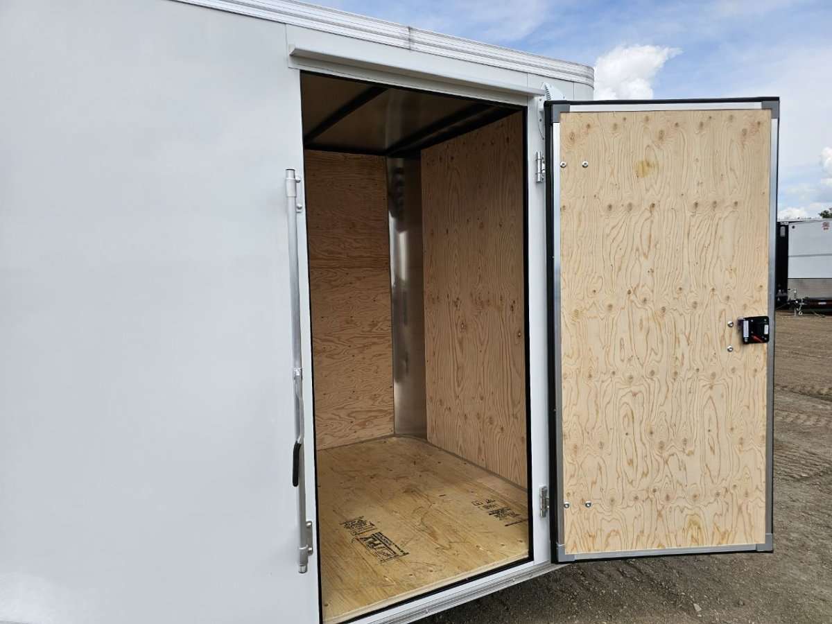 2026 Royal LCH 6' x 12' Flat Front Cargo