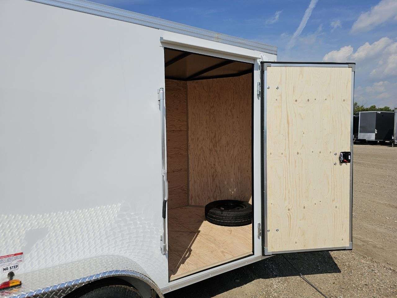 2026 Royal LCH 6' x 12' + V-Nose Cargo Trailer
