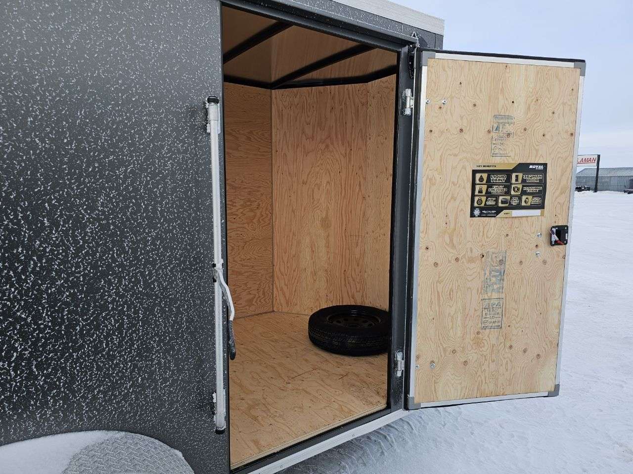 2026 Royal LCH 6' x 12' + V-Nose Cargo Trailer