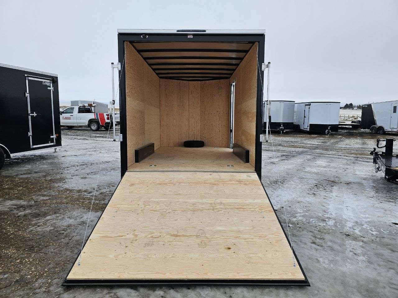2026 Royal LCH 7'6" x 14' + V-Nose Cargo Trailer