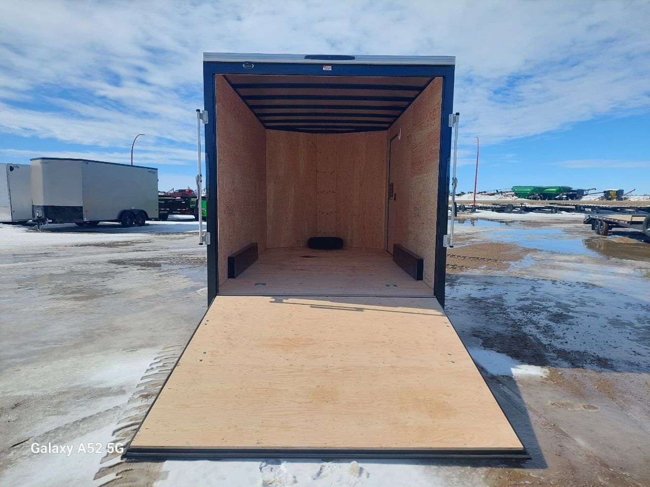 2026 Royal LCH 7'6" x 14' + V-Nose Cargo Trailer