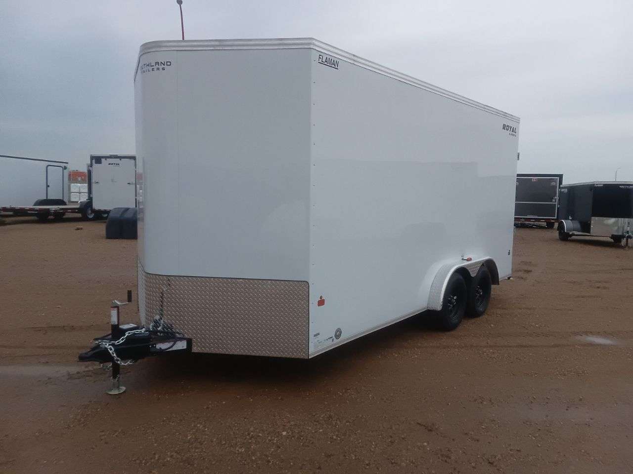 2026 Royal LCH 7'6" x 16' + V-Nose