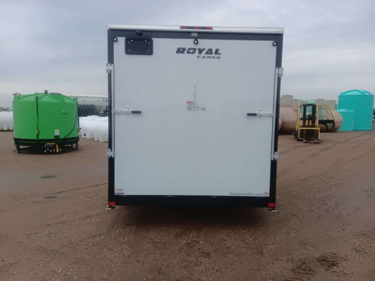 2026 Royal LCH 7'6" x 16' + V-Nose