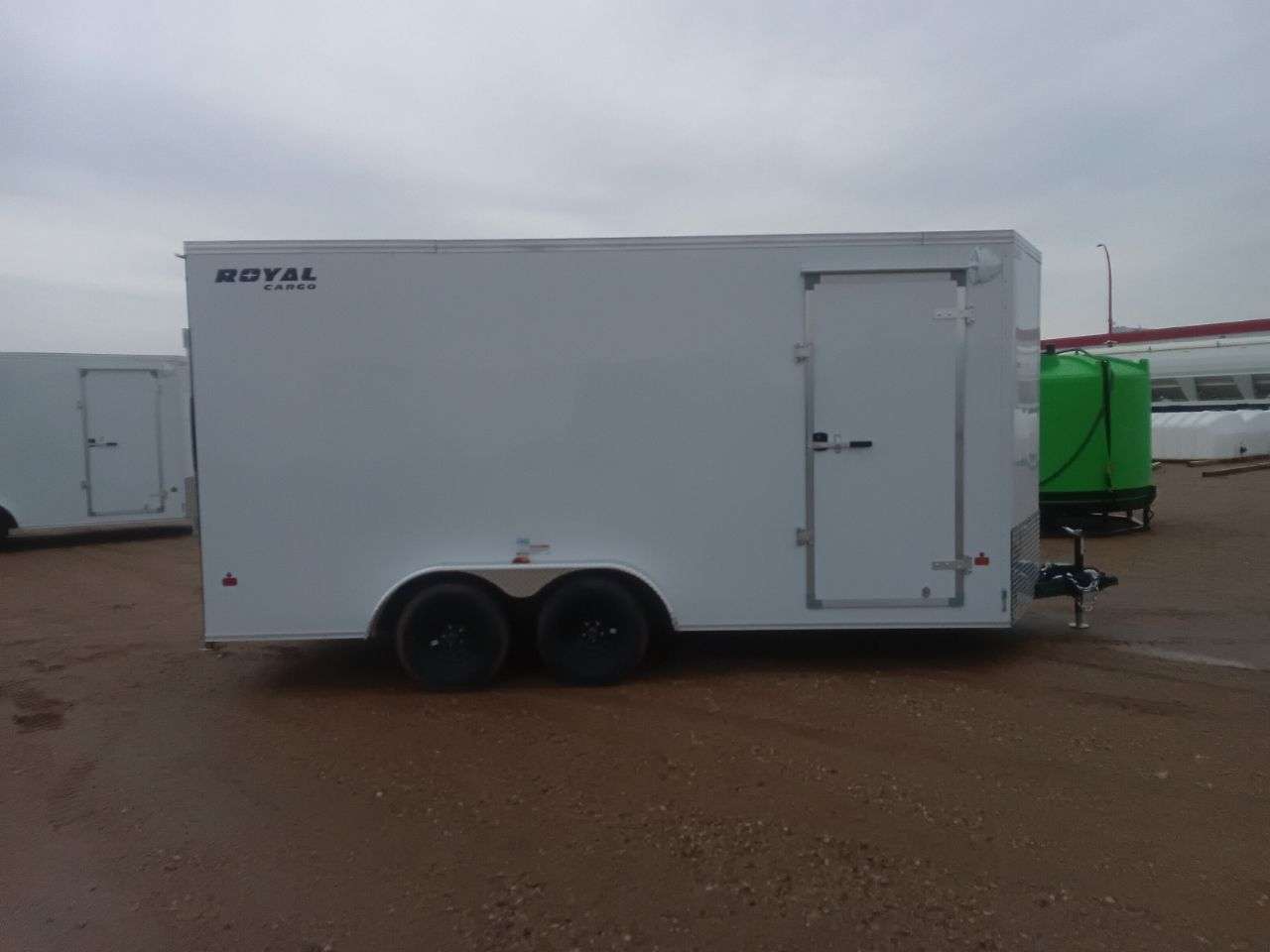 2026 Royal LCH 7'6" x 16' + V-Nose