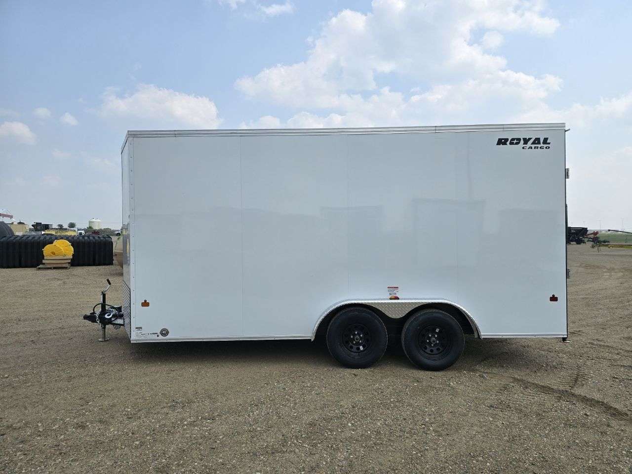 2026 Royal LCH 7'6" x 16' + V-Nose Cargo