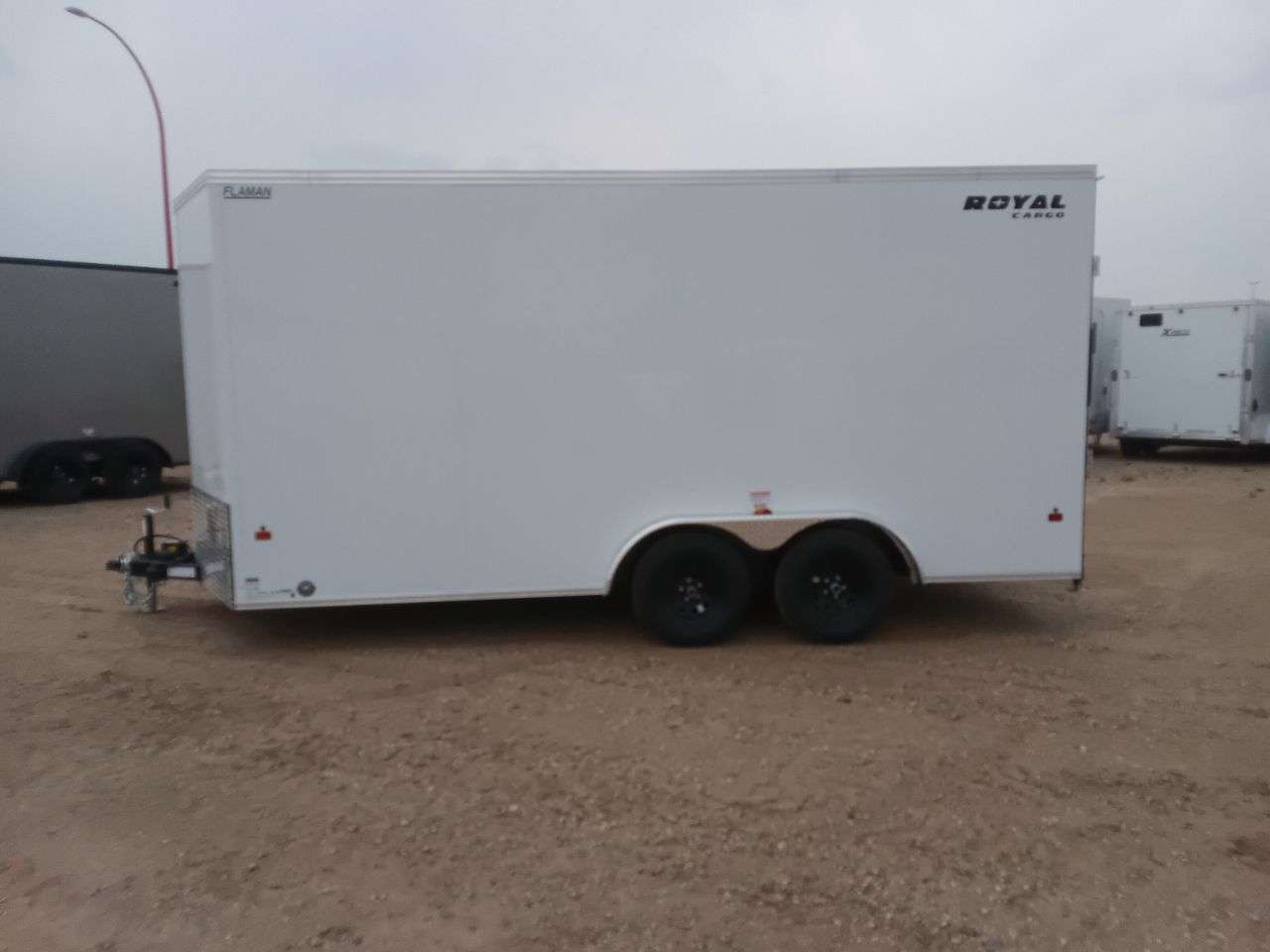 2026 Royal LCH 7'6" x 16' + V-Nose Cargo
