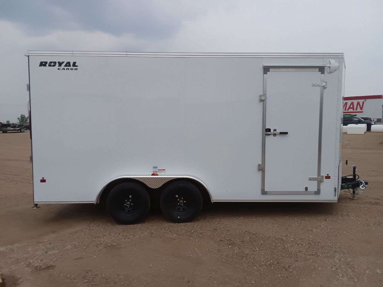 2026 Royal LCH 7'6" x 16' + V-Nose Cargo