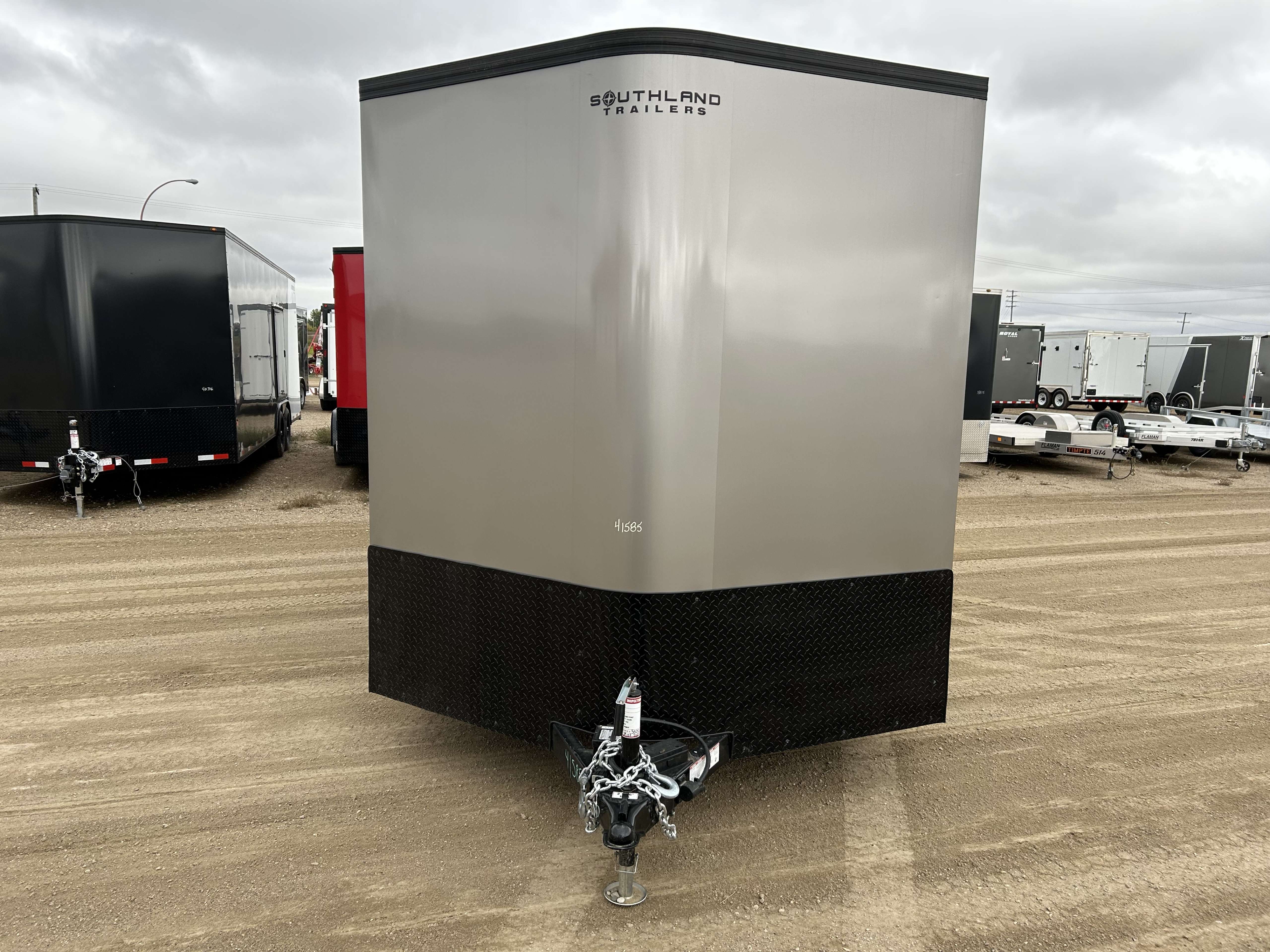 2026 Royal LCH 7'6" x 16' + V-Nose Cargo Trailer