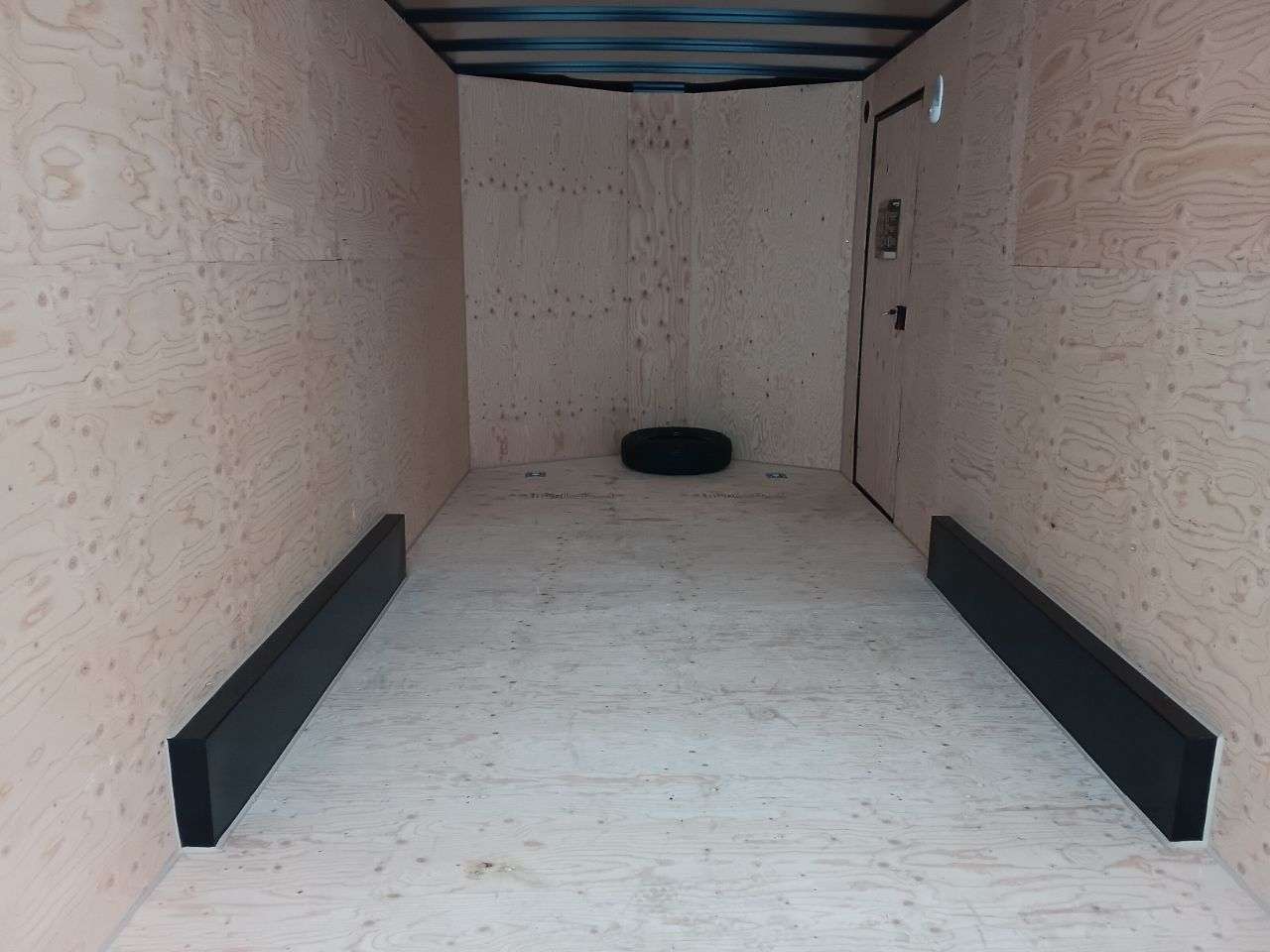 2026 Royal LCH 7'6" x 16' + V-Nose Cargo Trailer