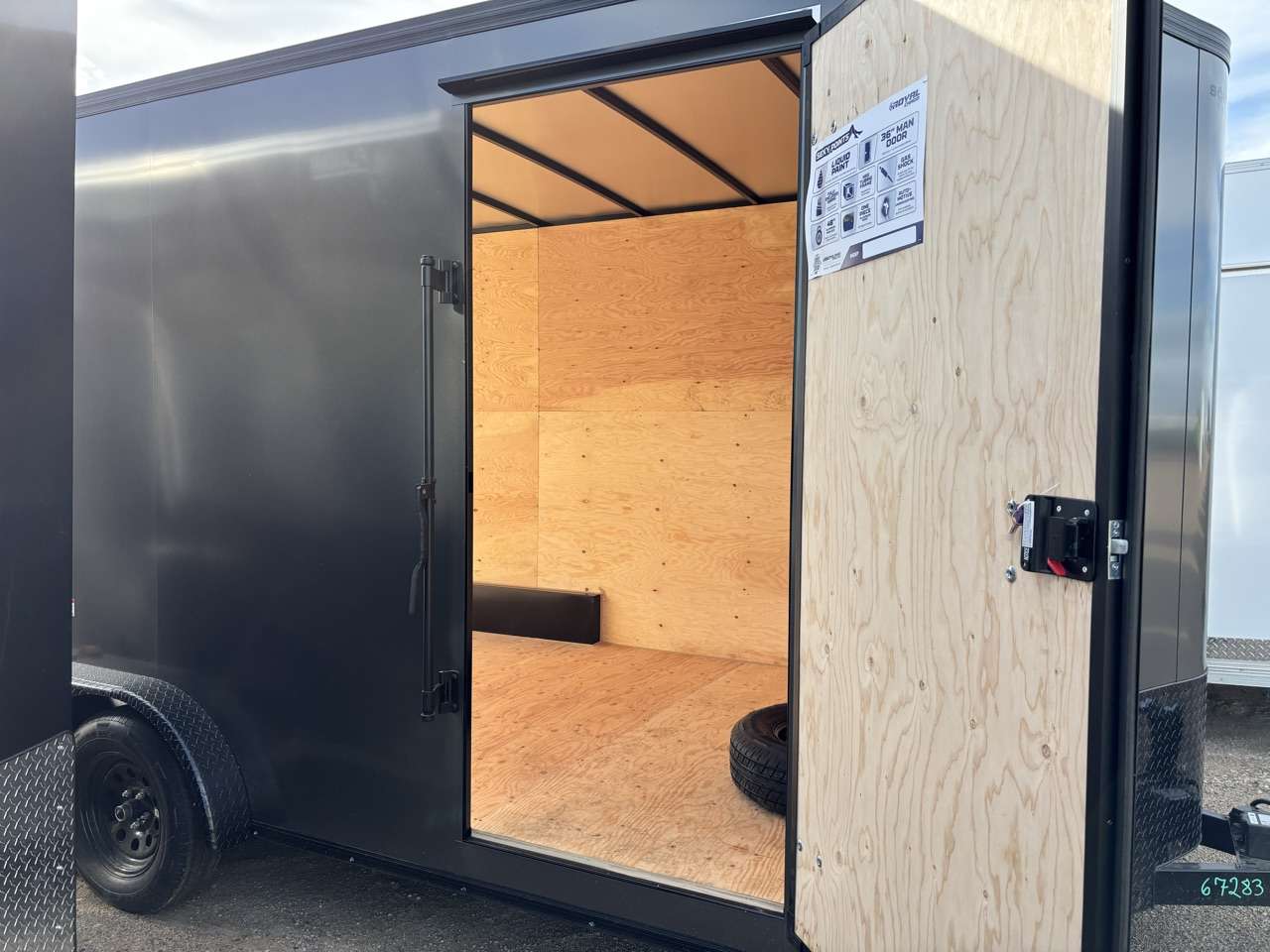 2026 Royal LCH 7'6" x 16' + V-Nose Cargo Trailer