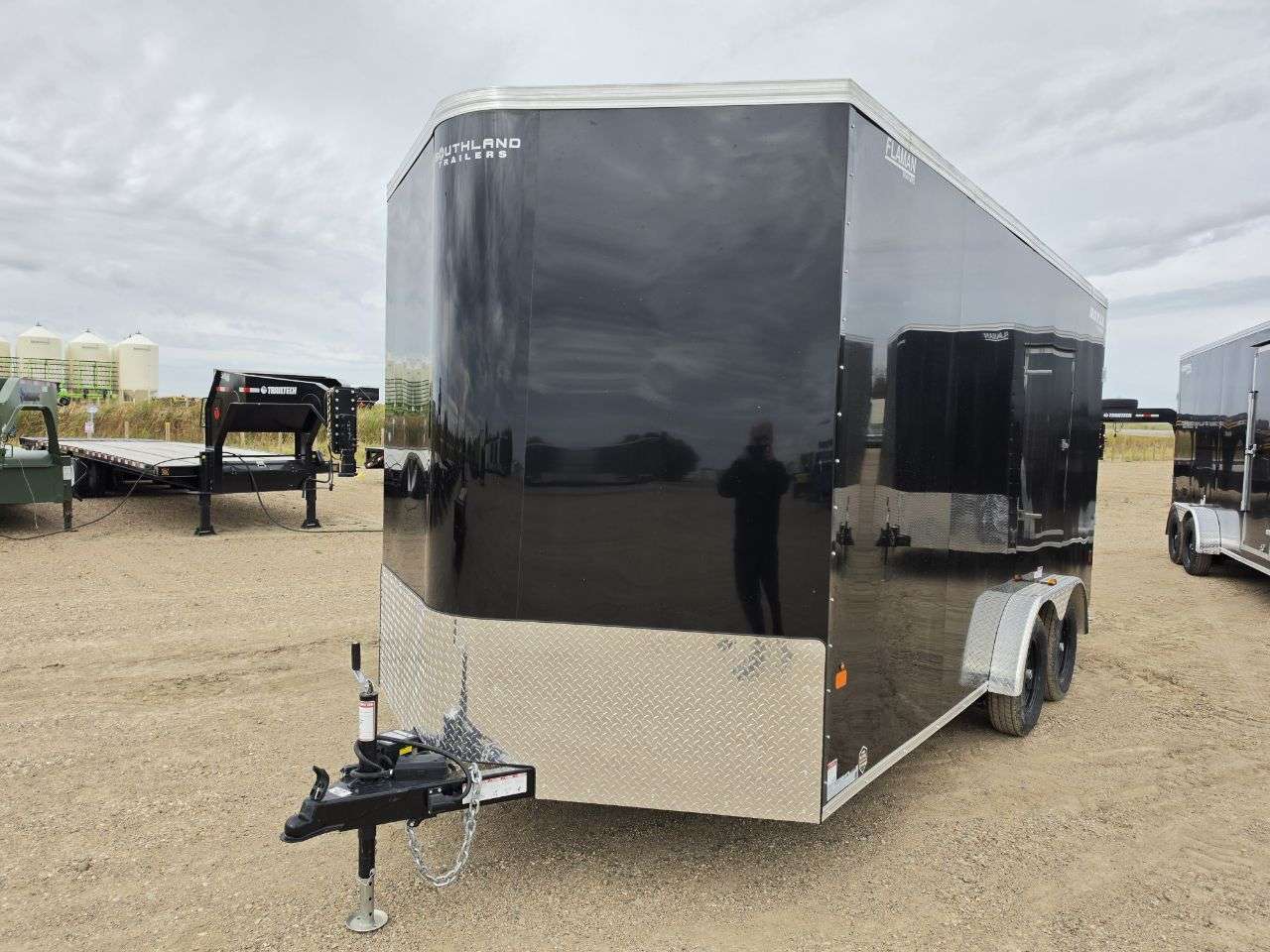 2026 Royal LCH 7'6" x 16' + V-Nose Cargo Trailer