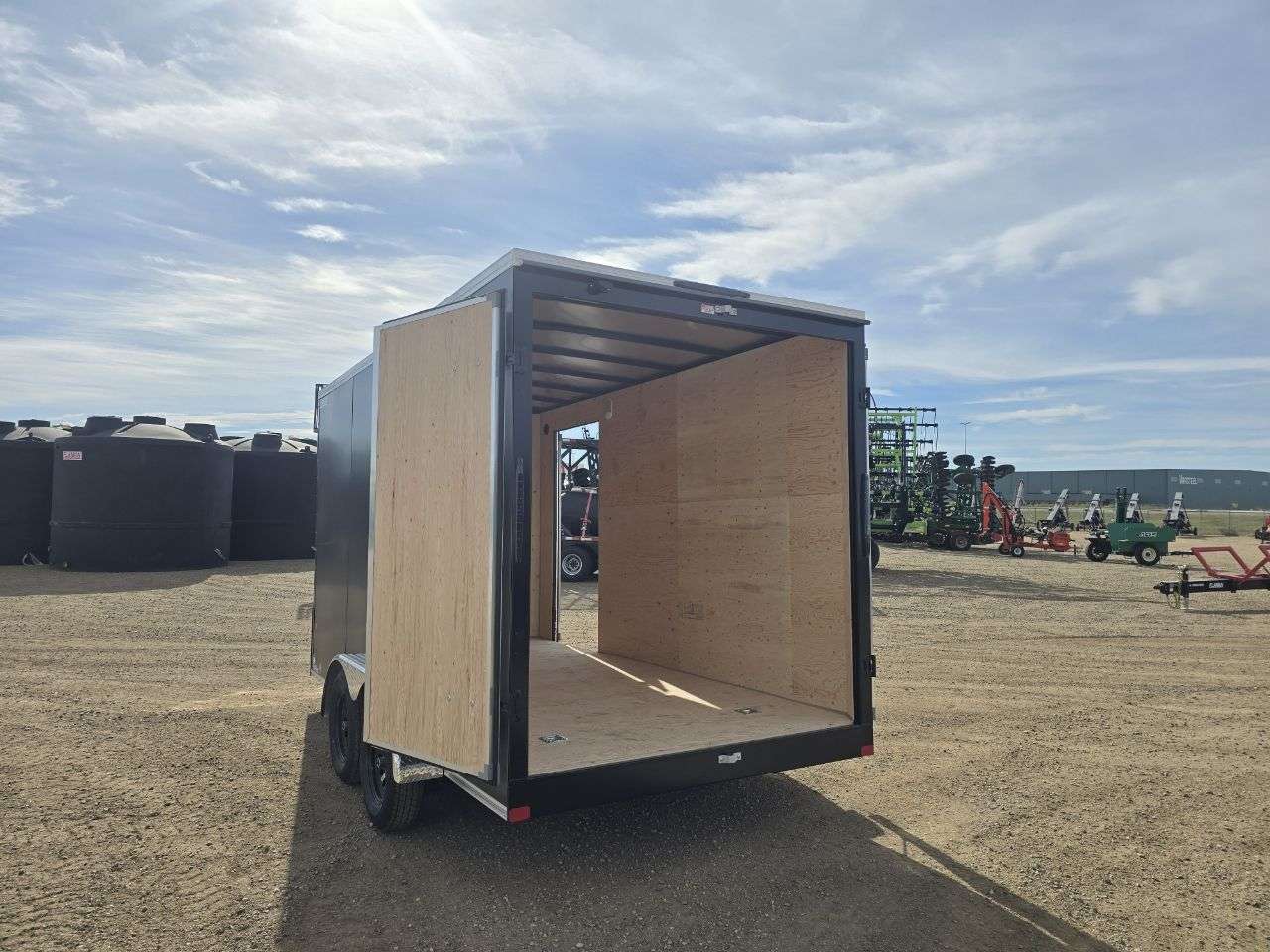 2026 Royal LCH 7' x 14' + V-Nose Cargo Trailer