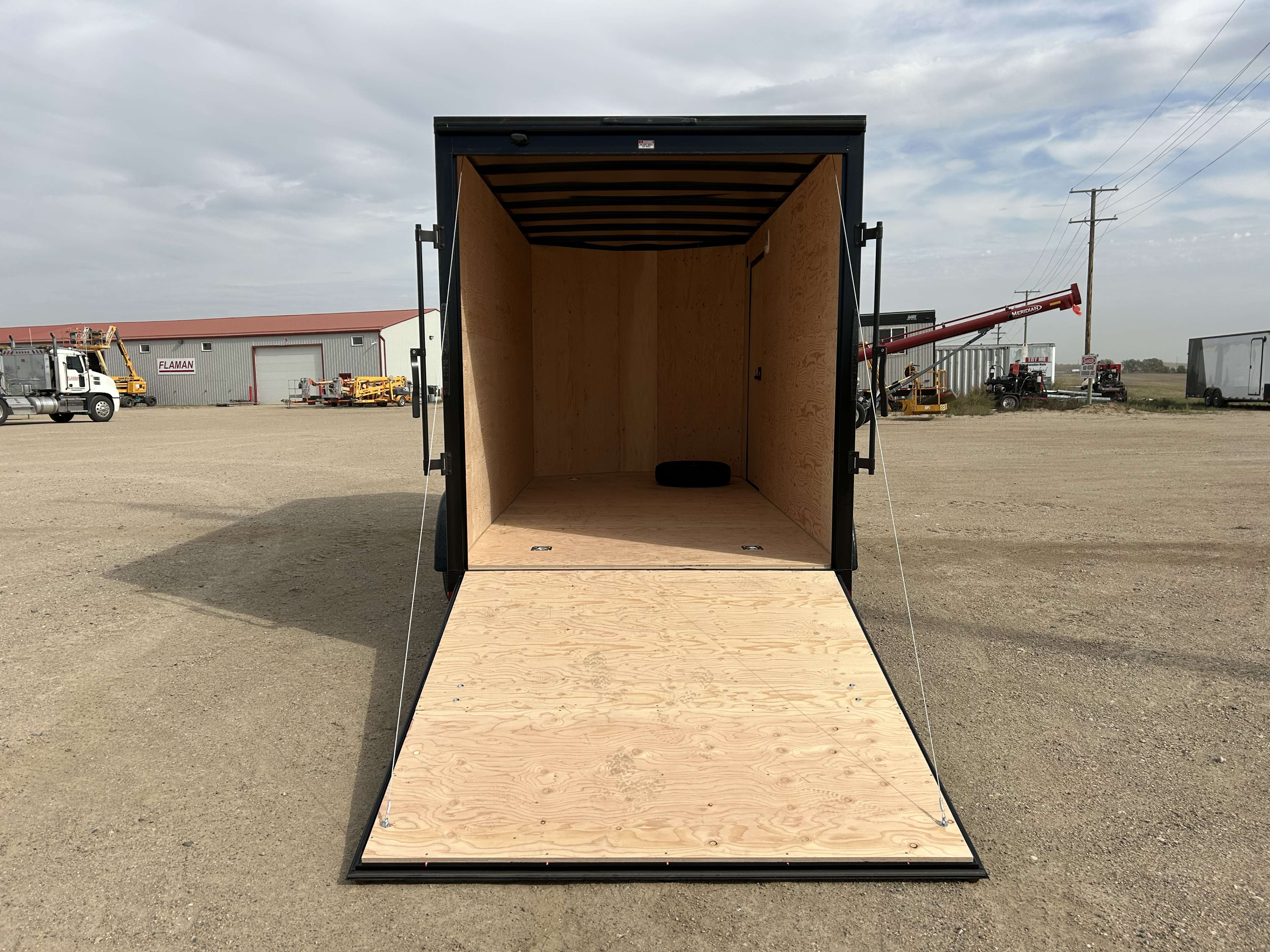 2026 Royal LCH 7' x 14' + V-Nose Cargo Trailer
