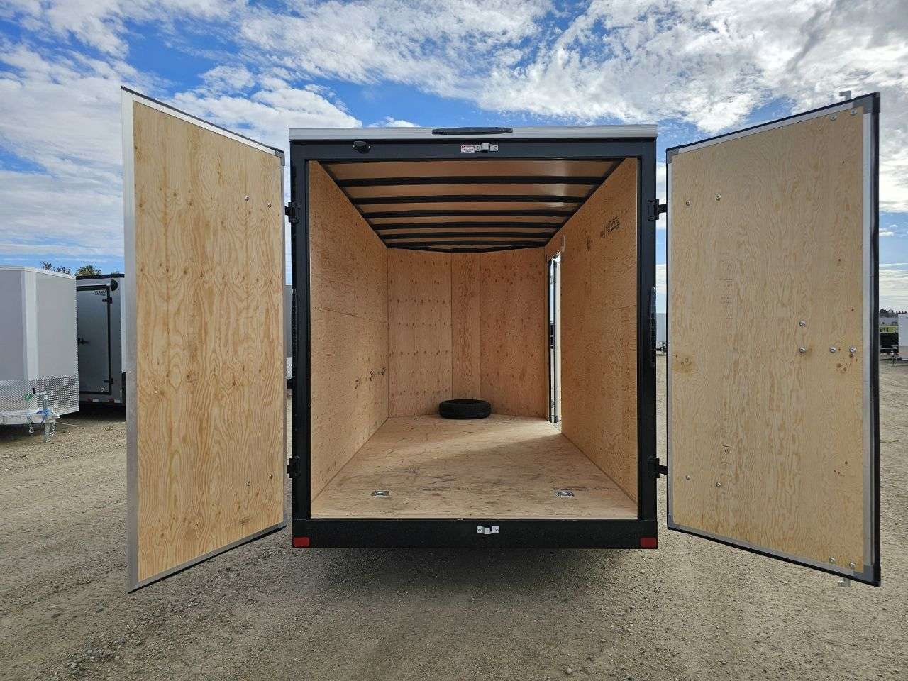 2026 Royal LCH 7' x 14' + V-Nose Cargo Trailer