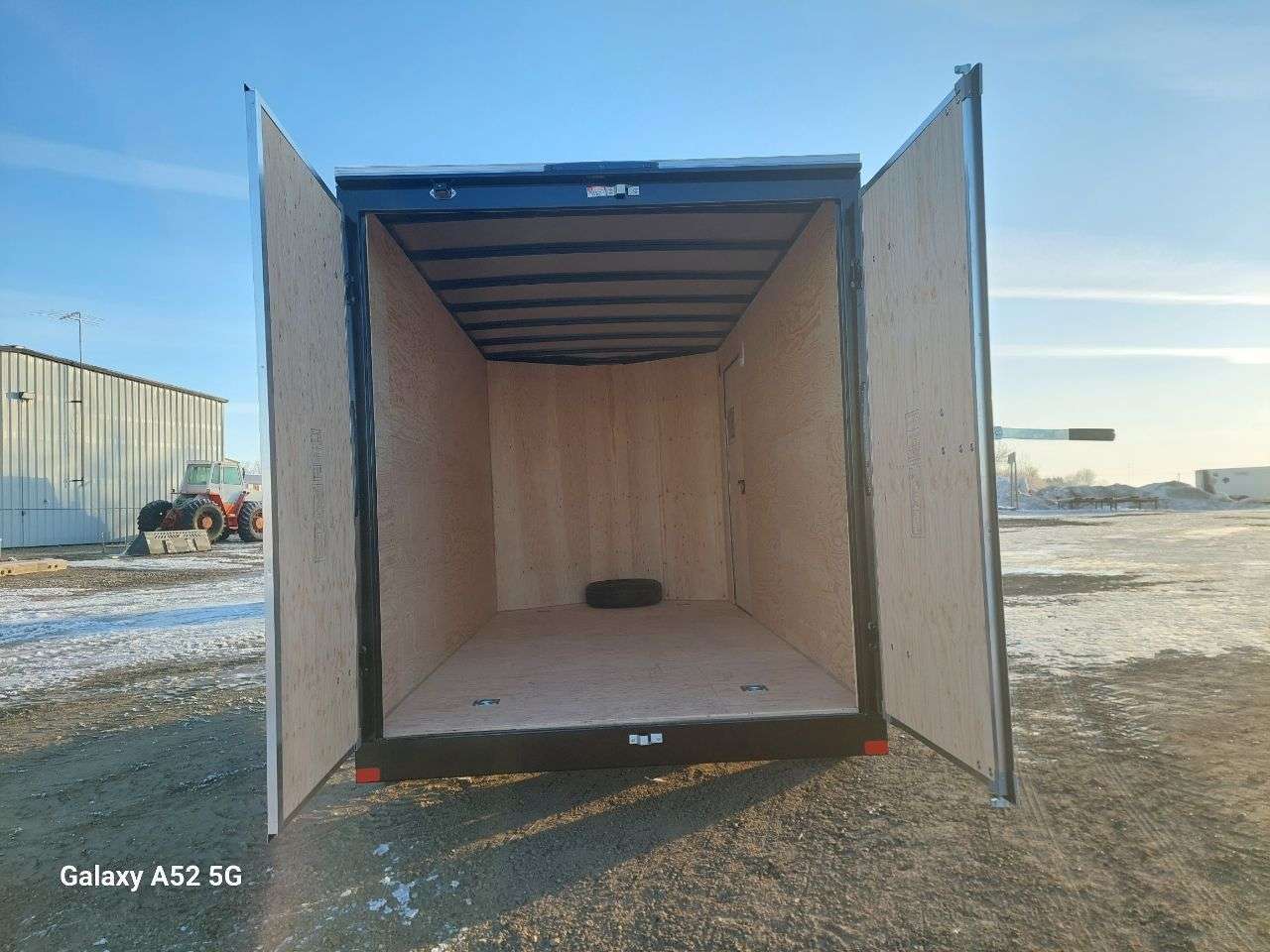 2026 Royal LCH 7' x 14' + V-Nose Cargo Trailer