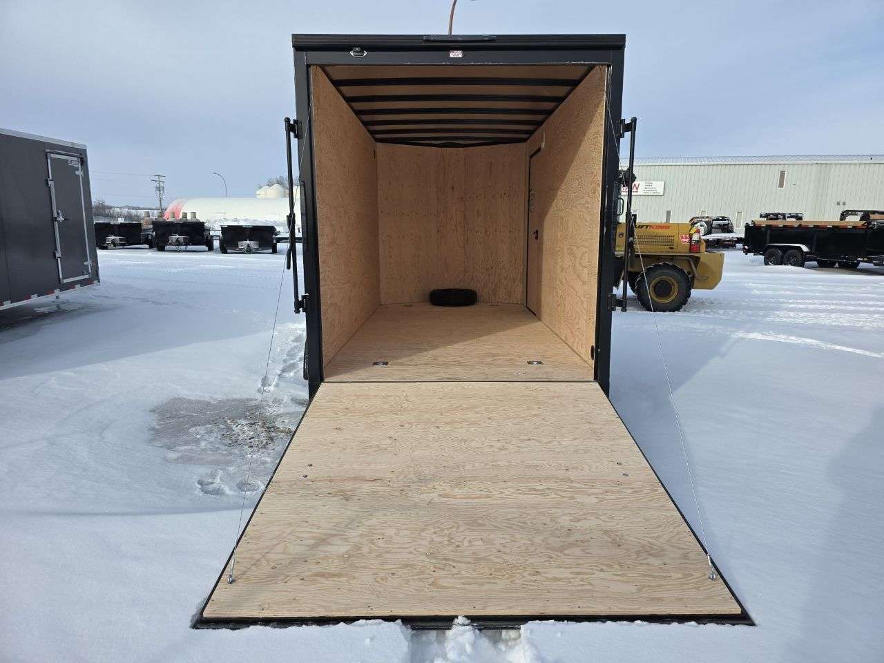 2026 Royal LCH 7' x 14' + V-Nose Cargo Trailer
