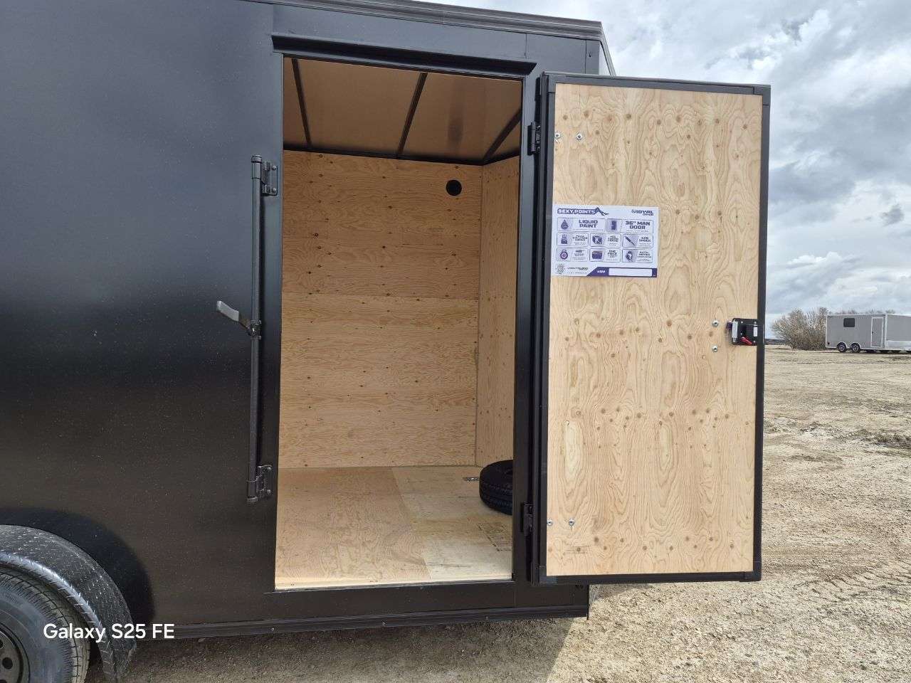 2026 Royal LCH 7' x 14' + V-Nose Cargo Trailer