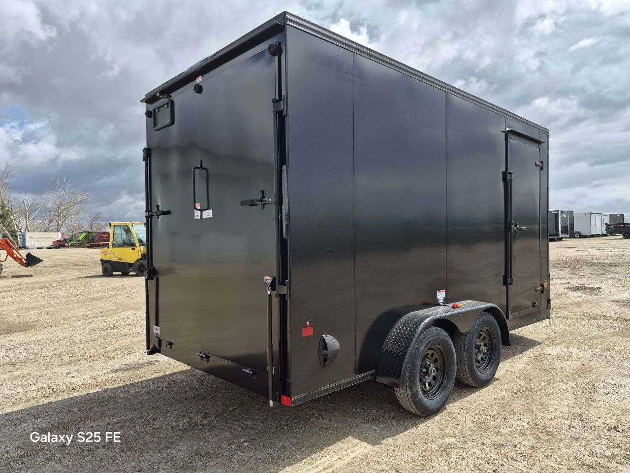 2026 Royal LCH 7' x 14' + V-Nose Cargo Trailer