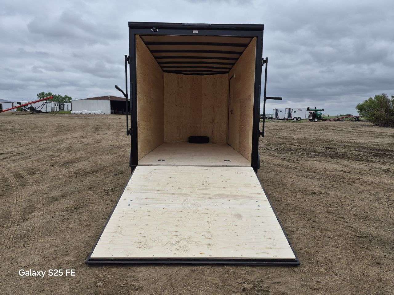 2026 Royal LCH 7' x 14' + V-Nose Cargo Trailer