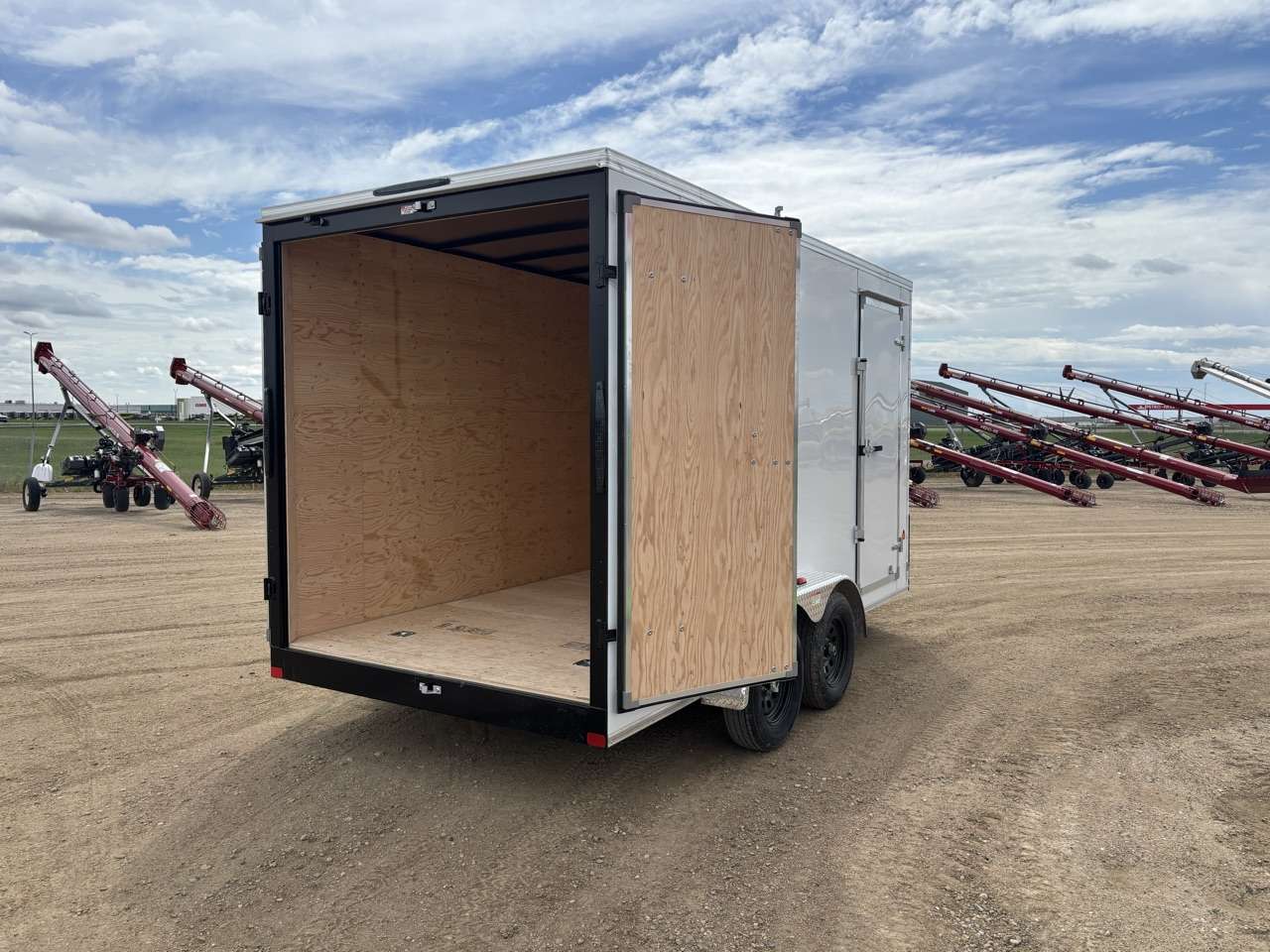 2026 Royal LCH 7' x 14' + V-Nose Cargo Trailer