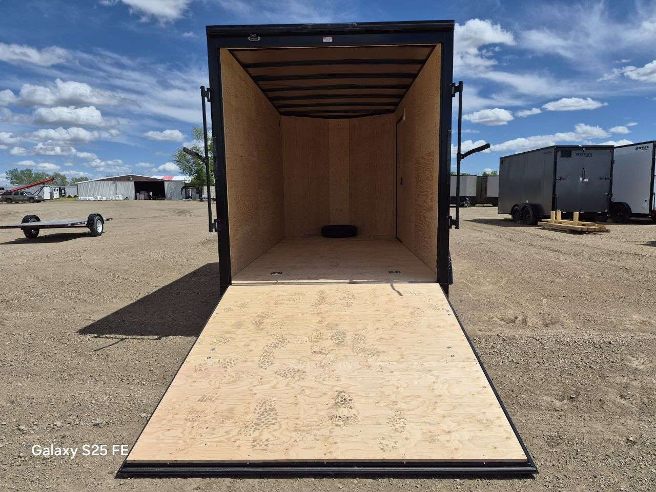 2026 Royal LCH 7' x 14' + V-Nose Cargo Trailer