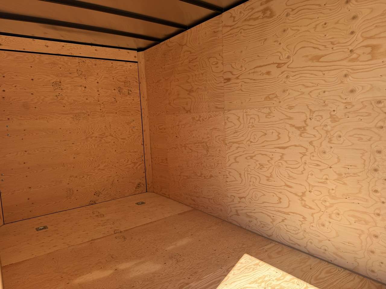 2026 Royal LCH 7' x 14' + V-Nose Cargo Trailer