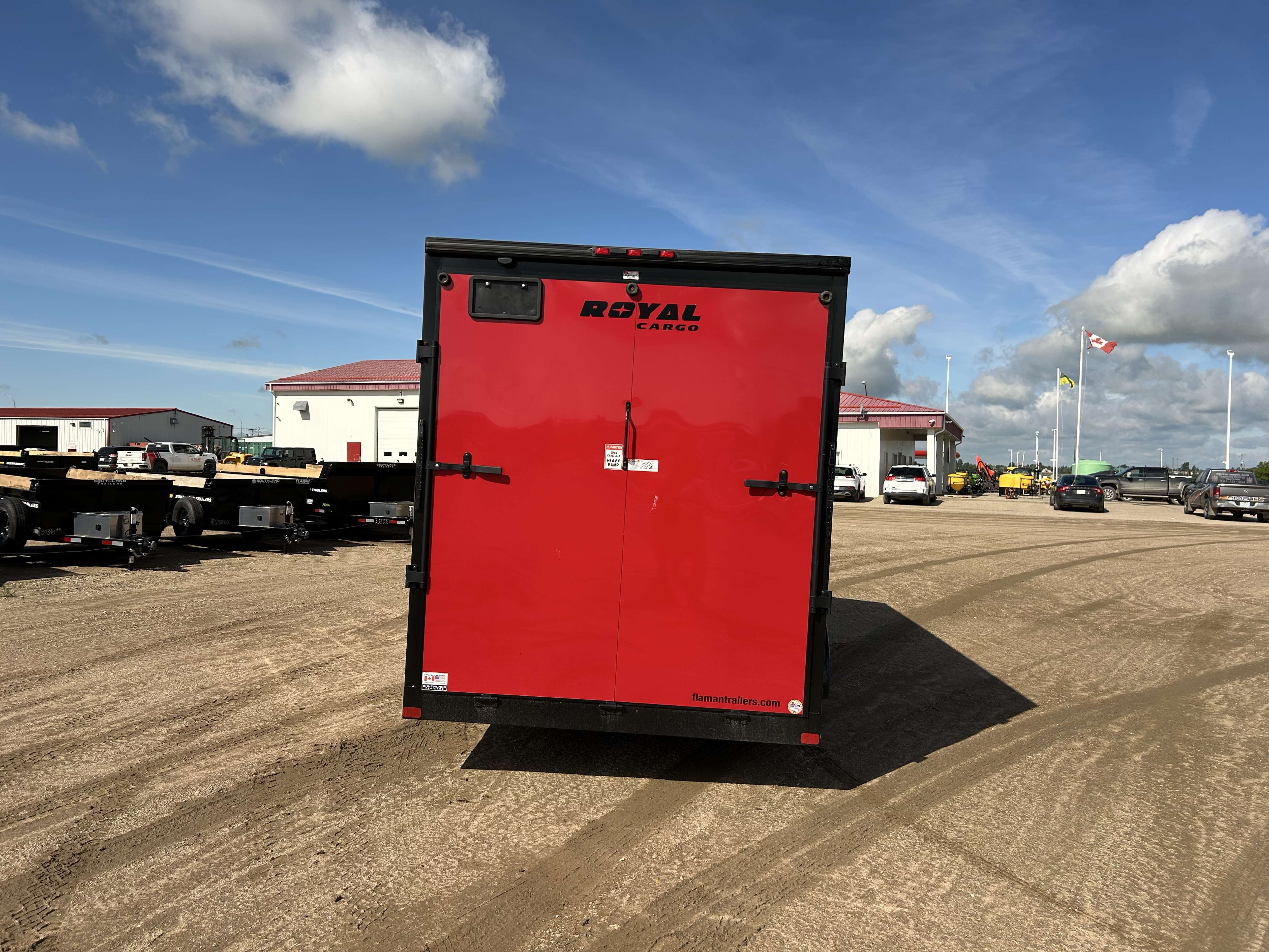 2026 Royal LCH 7' x 16' + V-Nose Cargo