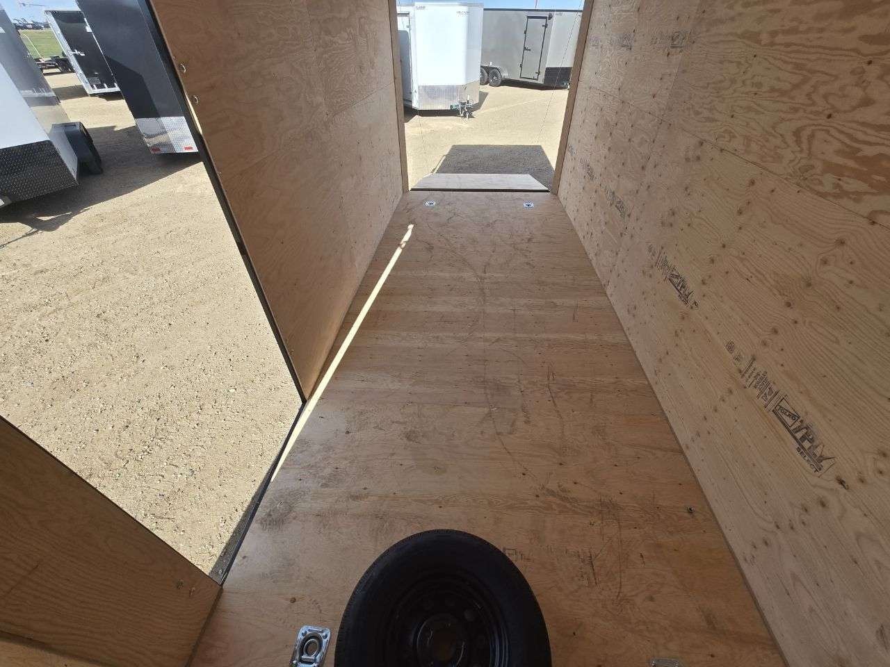 2026 Royal LCH 7' x 16' + V-Nose Cargo Trailer