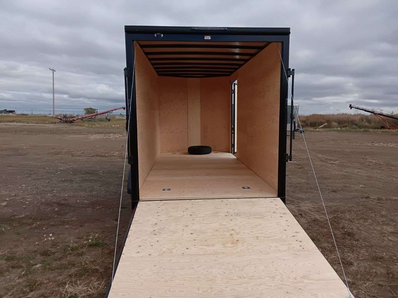 2026 Royal LCH 7' x 16' + V-Nose Cargo Trailer