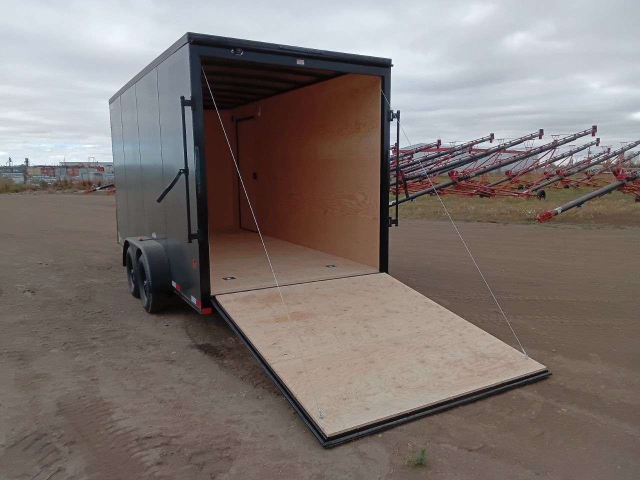 2026 Royal LCH 7' x 16' + V-Nose Cargo Trailer