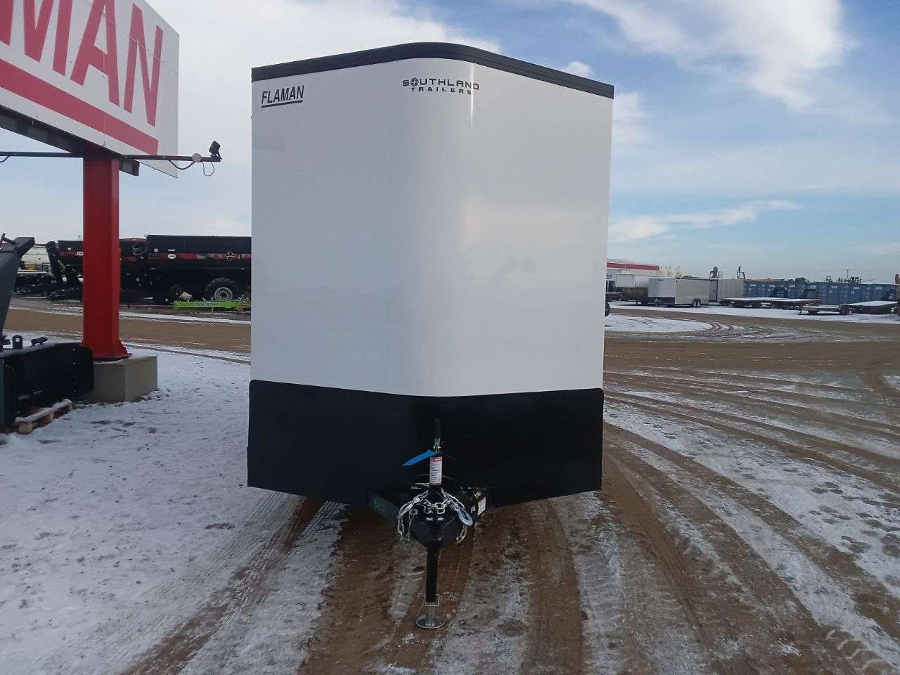 2026 Royal LCH 7' x 16' + V-Nose Cargo Trailer