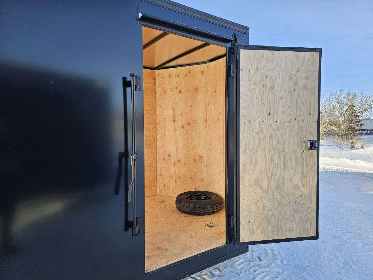 2026 Royal LCH 7' x 16' + V-Nose Cargo Trailer