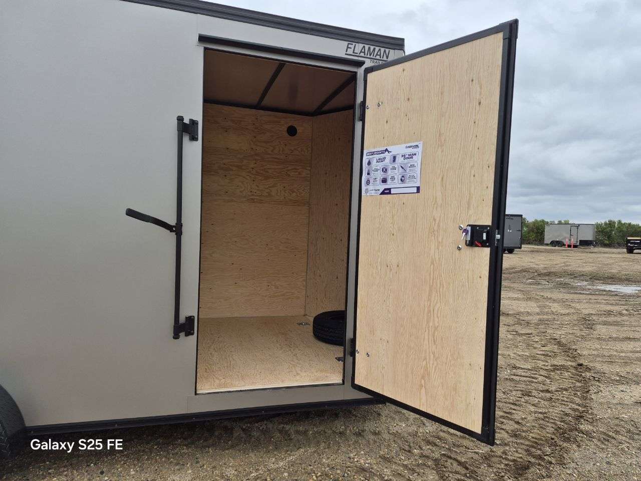 2026 Royal LCH 7' x 16' + V-Nose Cargo Trailer