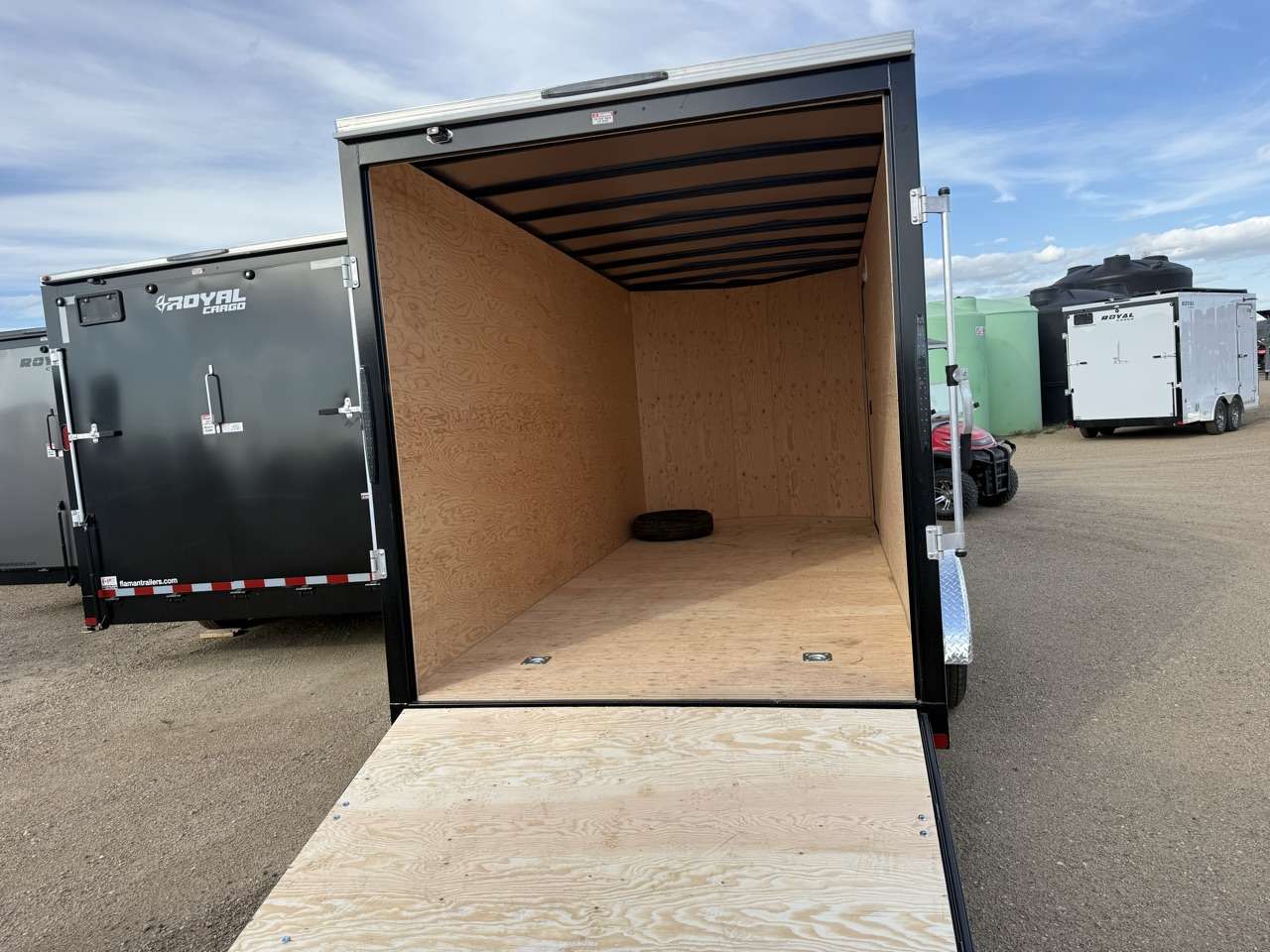 2026 Royal LCH 7' x 16' + V-Nose Cargo Trailer
