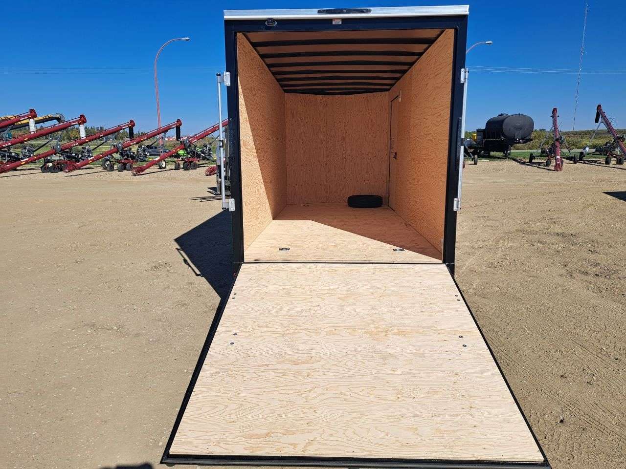 2026 Royal LCH 7' x 16' + V-Nose Cargo Trailer