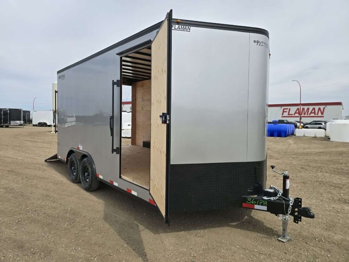 2026 Royal LCH 8'6" x 16' + V-Nose Cargo