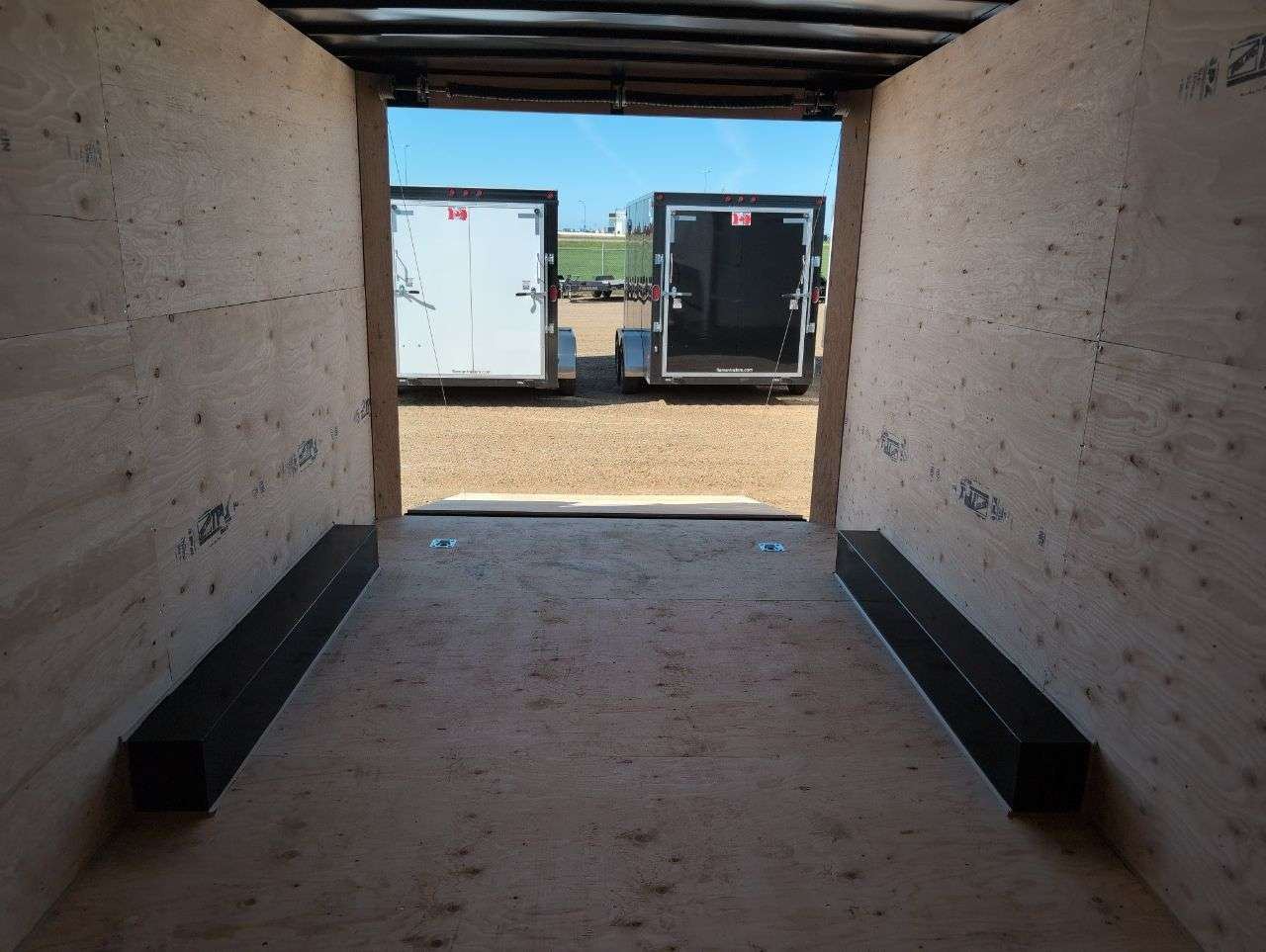 2026 Royal LCH 8'6" x 16' + V-Nose Cargo Trailer