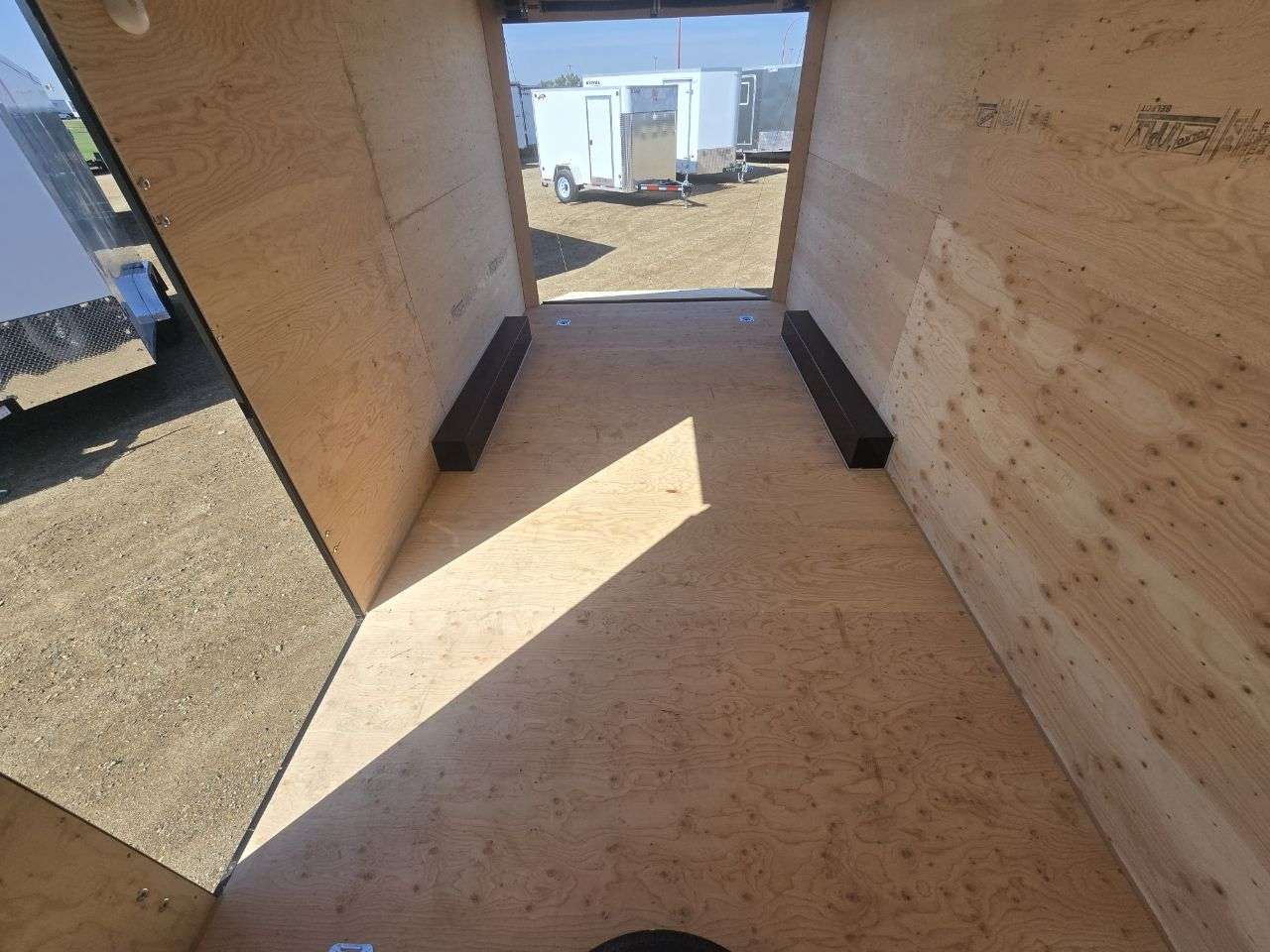 2026 Royal LCH 8'6" x 16' + V-Nose Cargo Trailer
