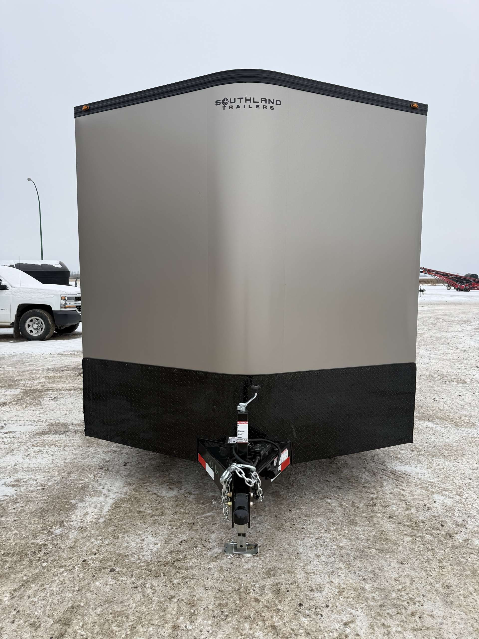 2026 Royal LCH 8'6" x 16' + V-Nose Cargo Trailer