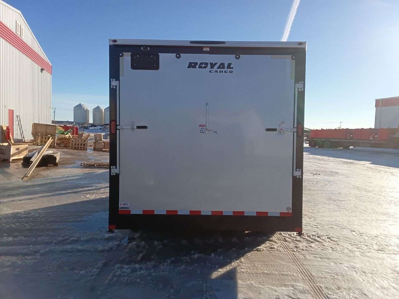 2026 Royal LCH 8'6" x 16' + V-Nose Cargo Trailer