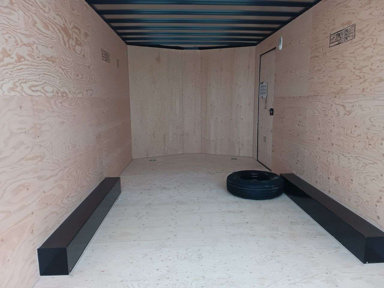 2026 Royal LCH 8'6" x 16' + V-Nose Cargo Trailer