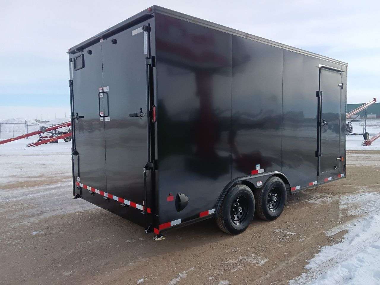 2026 Royal LCH 8'6" x 16' + V-Nose Cargo Trailer