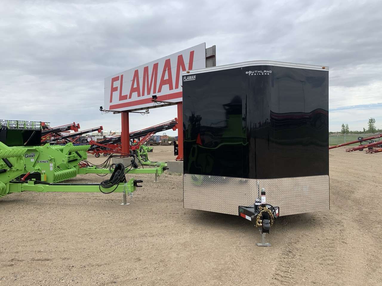 2026 Royal LCH 8'6" x 16' + V-Nose Cargo Trailer